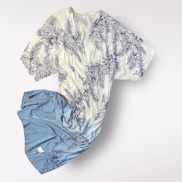 Surf Gypsy White Blue Floral Twist Front Kaftan Maxi Cover Up Size M - Picture 1 of 6